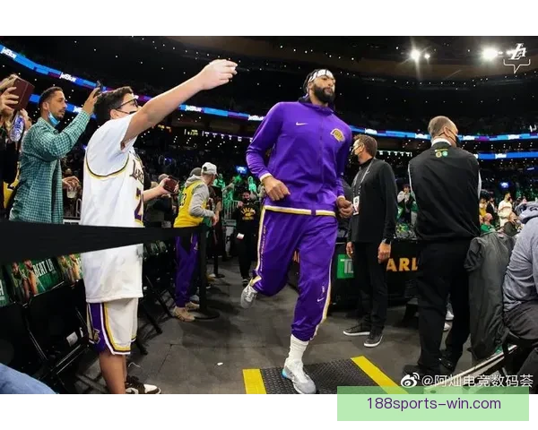 湖人对阵活塞前瞻：斯马特八村垒克勒贝尔伤情成疑